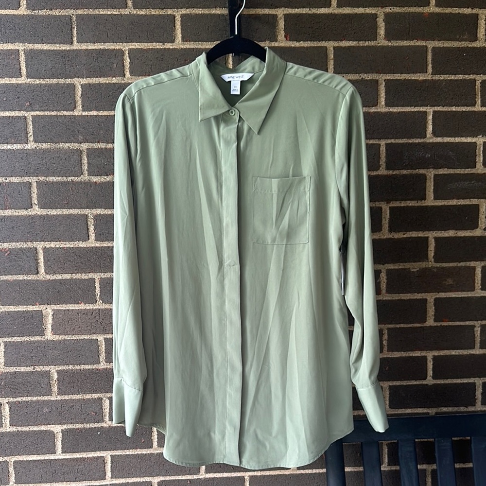 NWT Olive Green Button-Up Shirt